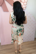 Load image into Gallery viewer, Amellia Floral Dress
