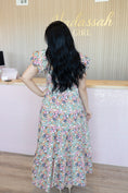Load image into Gallery viewer, Julietta Maxi Dress
