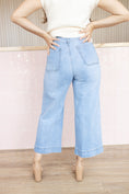 Load image into Gallery viewer, Chloe Light Denim Jeans
