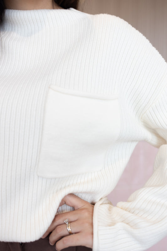 Anayeli White Sweater