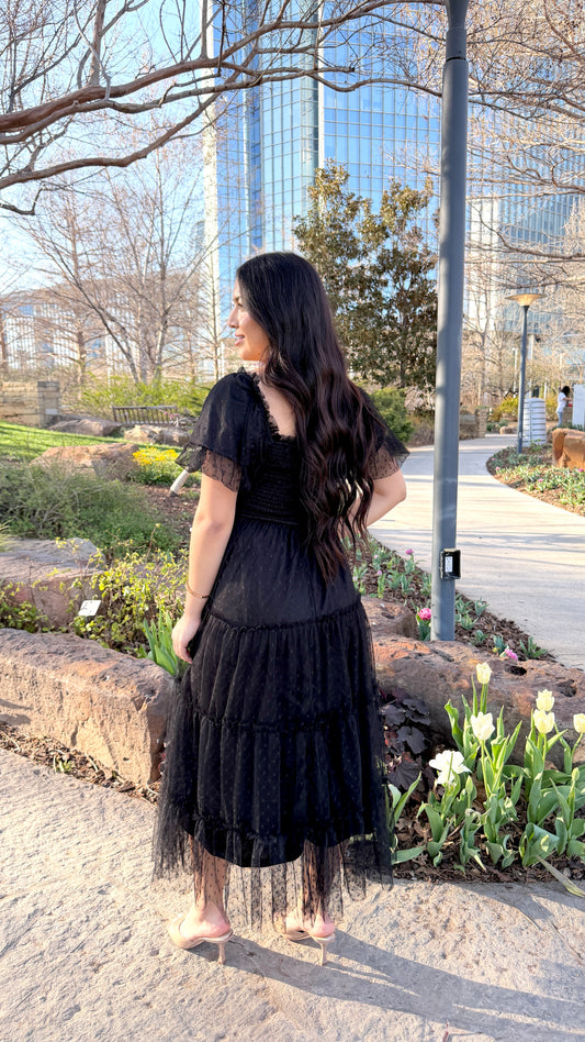 carline black midi dress