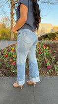 Load image into Gallery viewer, cloud light wash Jeans
