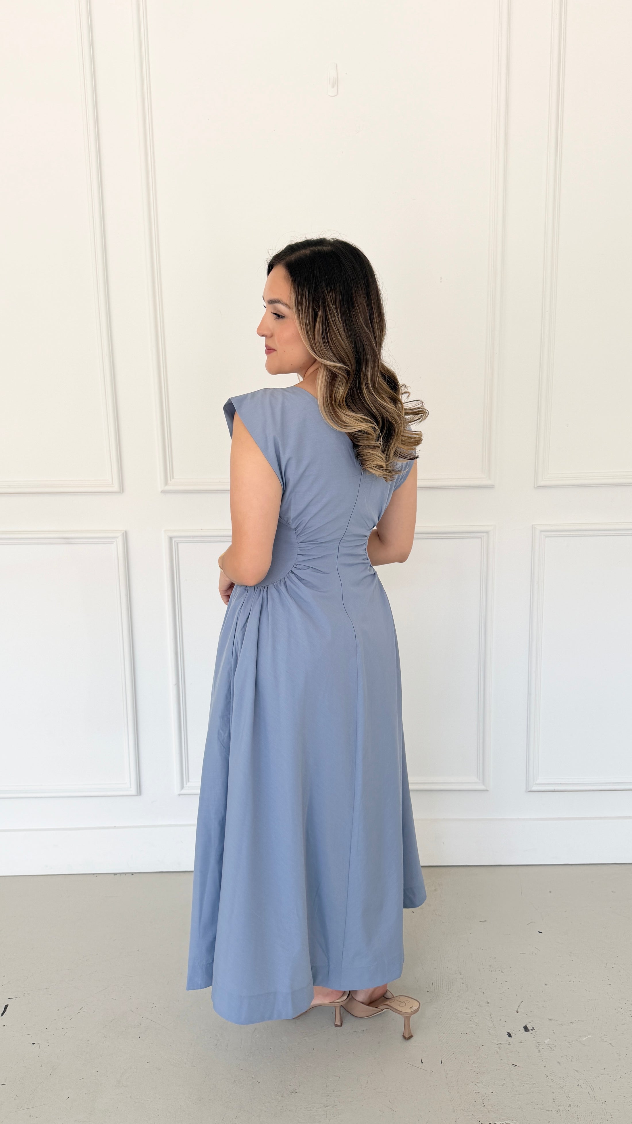TIMELESS DUSTY BLUE