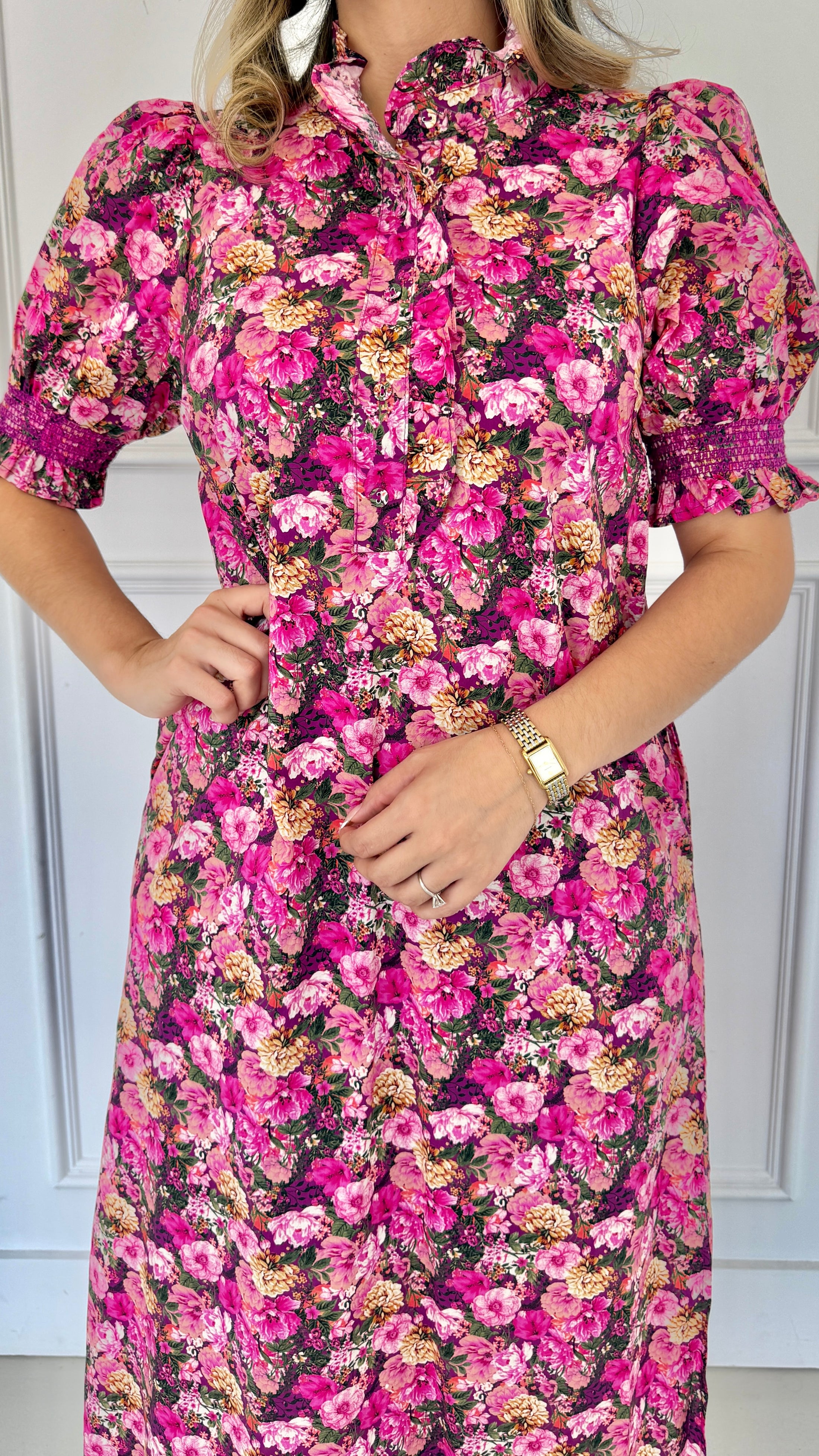 ELORA PINK FLORAL MIDI DRESS