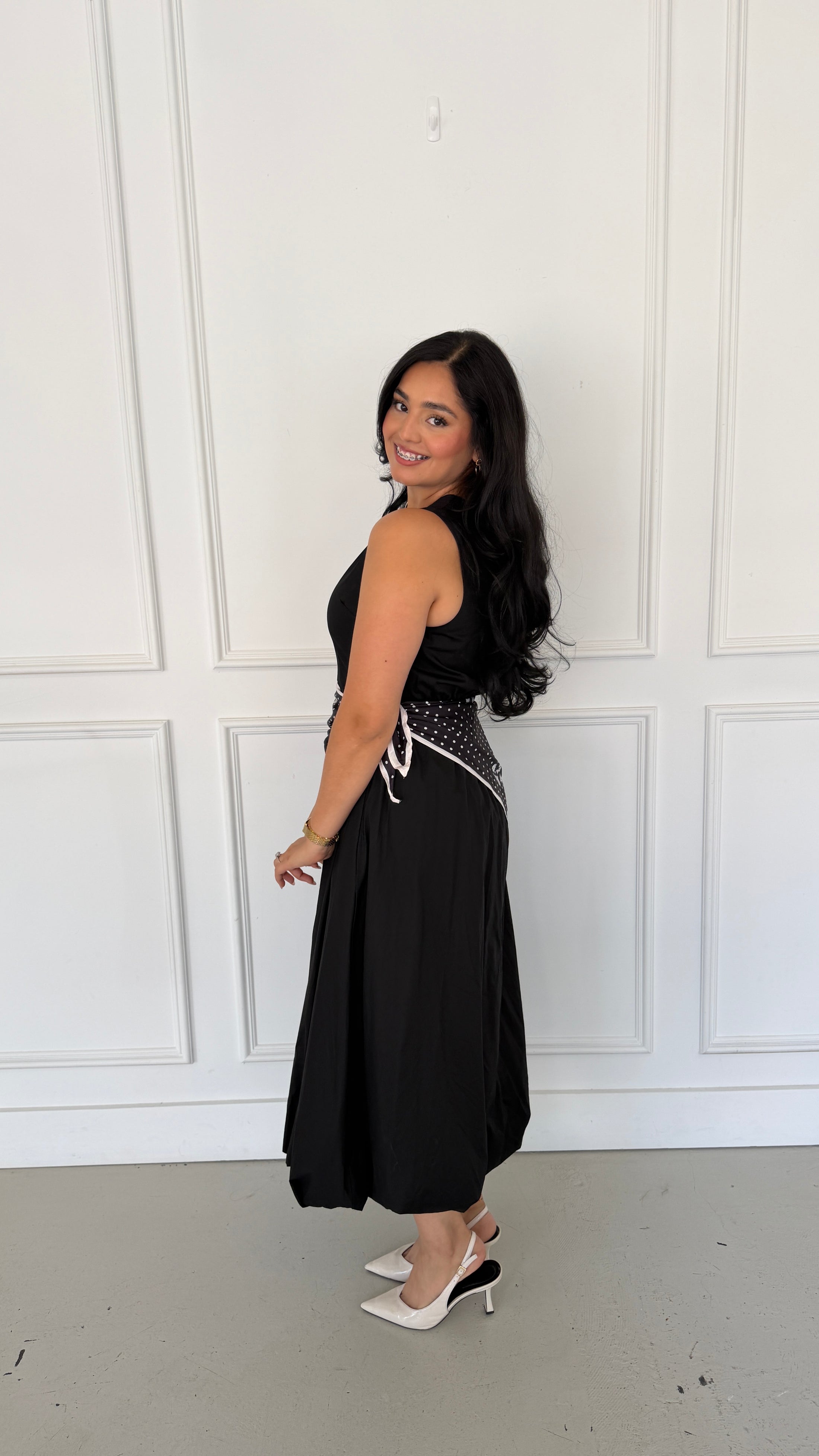 SOLANNE BLACK MIDI DRESS