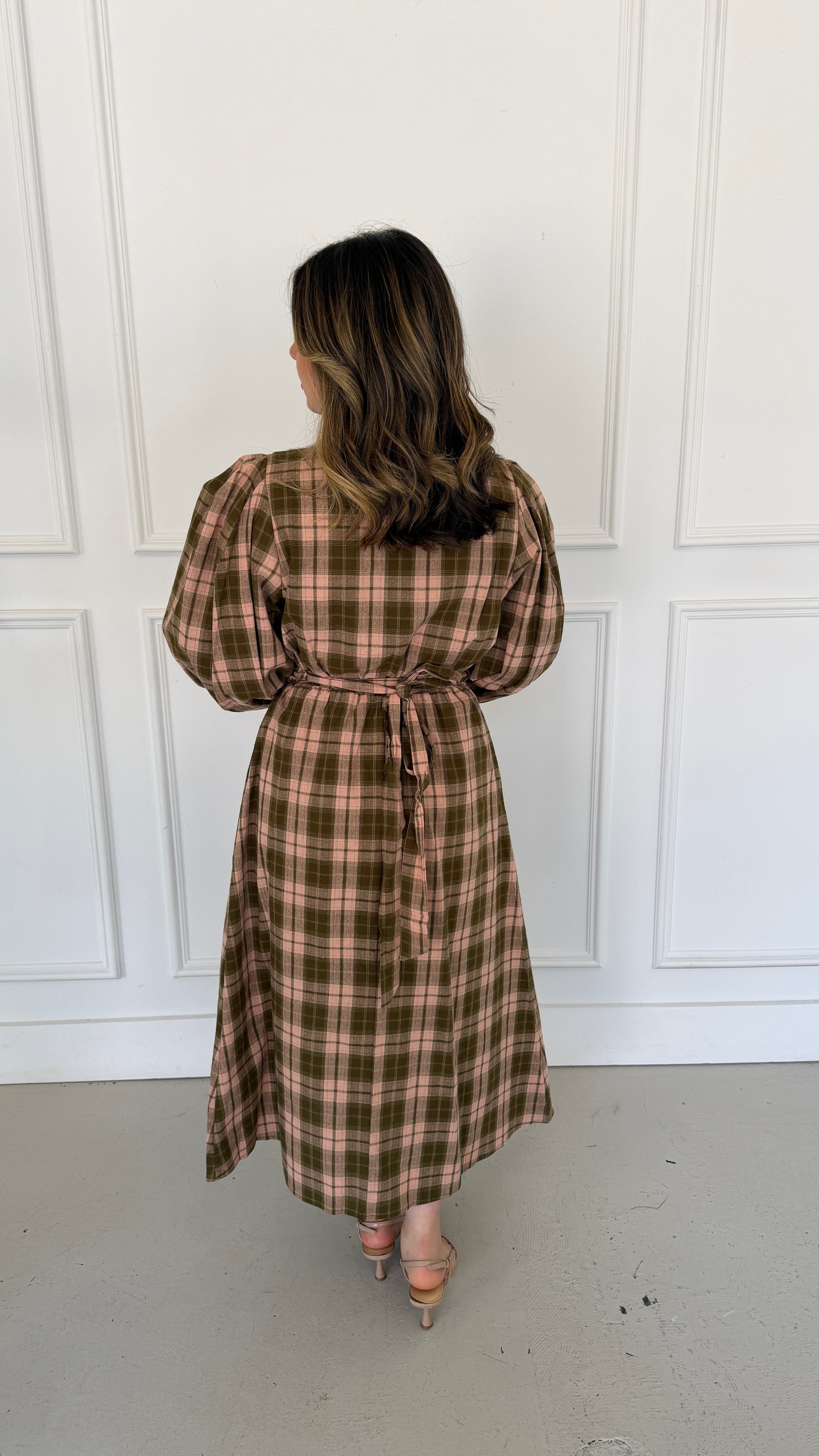 EMBERLY PLAID MIDI DRESS