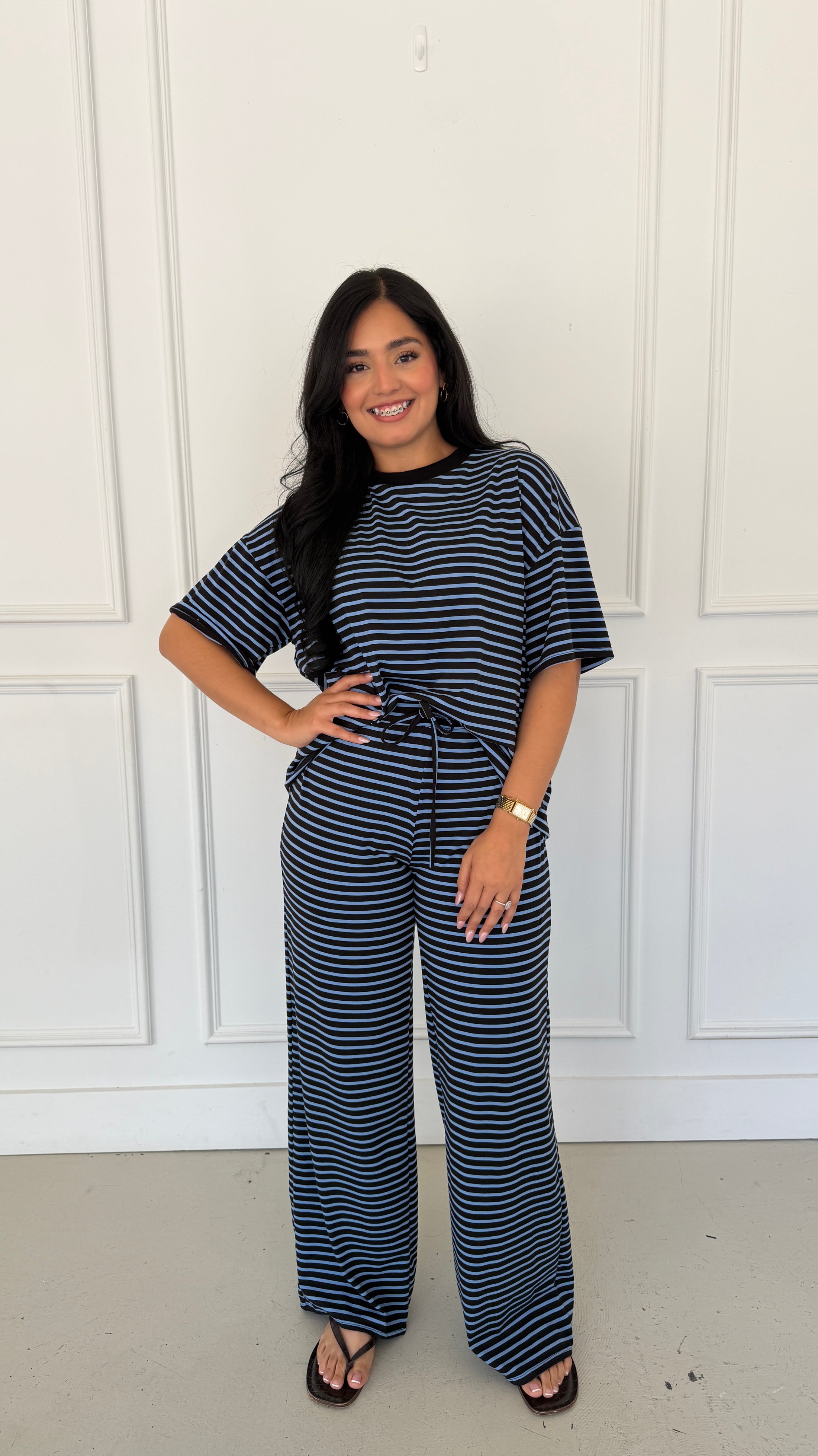 ANAHI NAVY LOUNGE SET