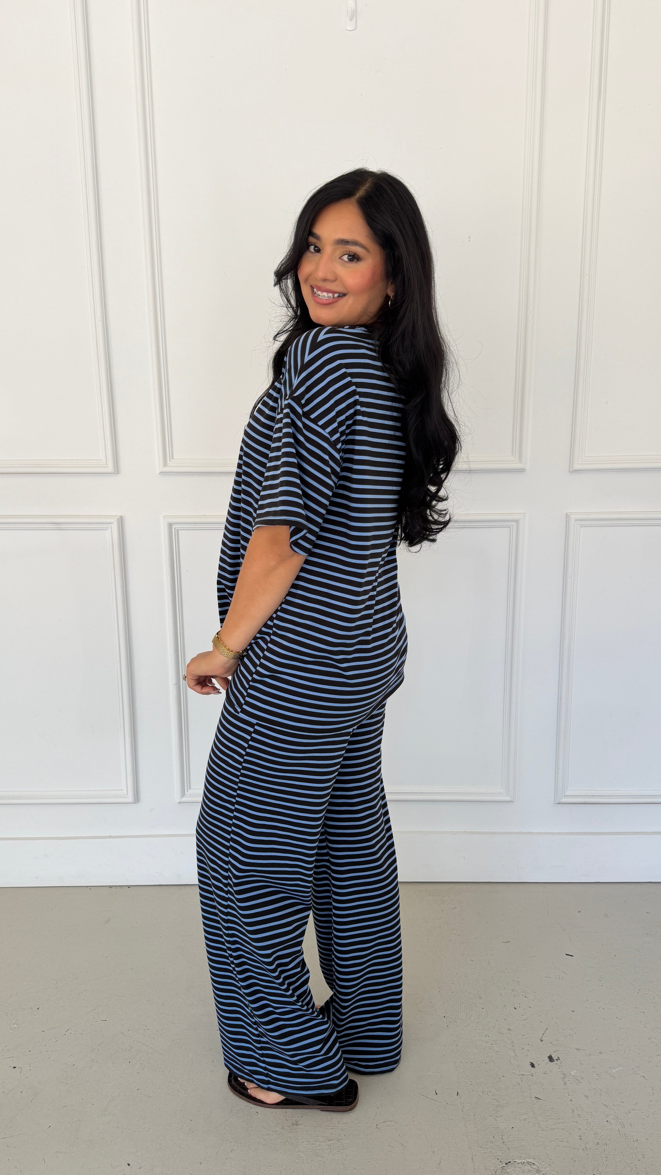 ANAHI NAVY LOUNGE SET