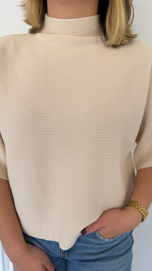 NOELLE CREAM TOP